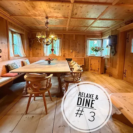Kitzdiamant With Pool, Sauna & Garden Deluxe By Belle-stay Prázdninový dům *