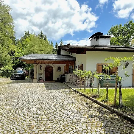 Tatil Evi Kitzdiamant With Pool, Sauna & Garden Deluxe By Belle-stay *