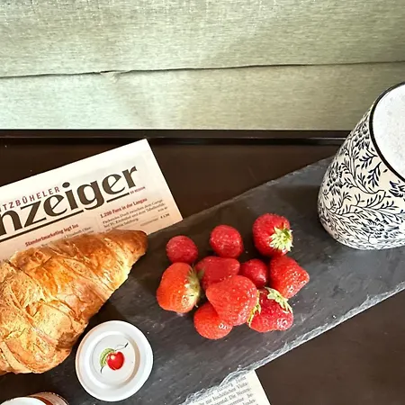 Kitzdiamant With Pool, Sauna & Garden Deluxe By Belle-stay Prázdninový dům