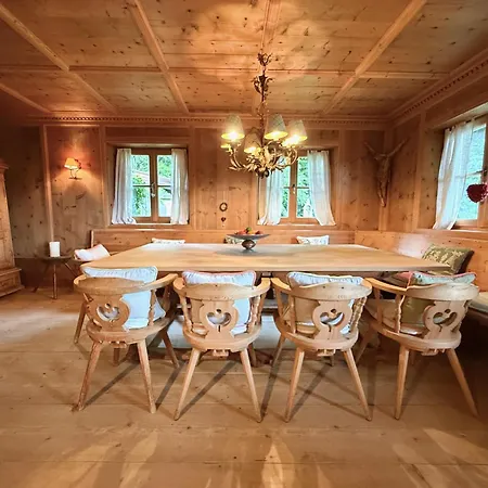 Prázdninový dům Kitzdiamant With Pool, Sauna & Garden Deluxe By Belle-stay