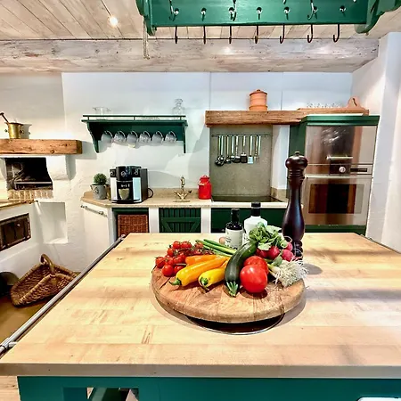 Kitzdiamant With Pool, Sauna & Garden Deluxe By Belle-stay *