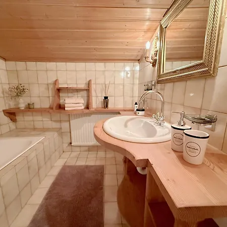 Kitzdiamant With Pool, Sauna & Garden Deluxe By Belle-stay 펜션 상트조한인티롤