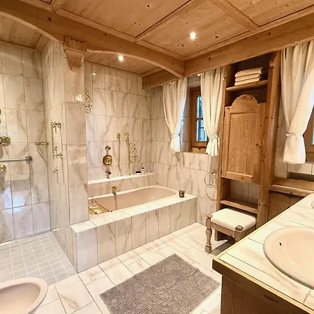 Dom wakacyjny Kitzdiamant With Pool, Sauna & Garden Deluxe By Belle-stay Sankt Johann in Tirol