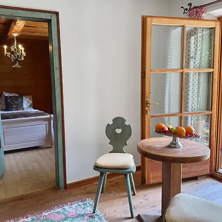 Dom wakacyjny Kitzdiamant With Pool, Sauna & Garden Deluxe By Belle-stay *